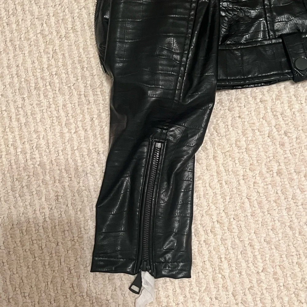 NWT Express Croc Faux Leather Jacket Size XS - Picture 3 of 8